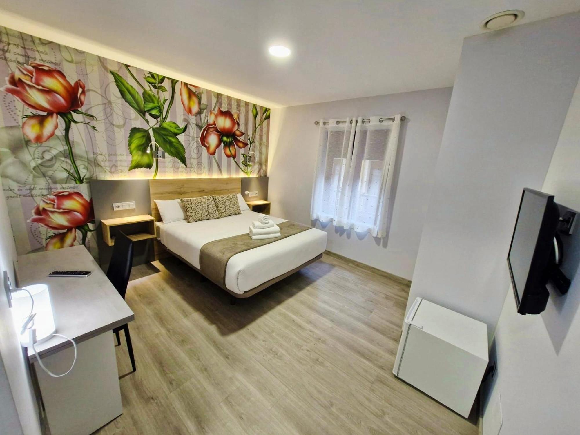 Feeling Home - Suites&Rooms Леон Екстериор снимка